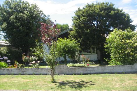 Photo of property in 64 Lindsay Street, St Albans, Christchurch, 8014