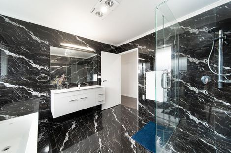 Photo of property in 44 Lake Drive, Tikipunga, Whangarei, 0112