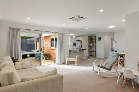 Photo of property in 23 Watkins Road, Cambridge, 3434