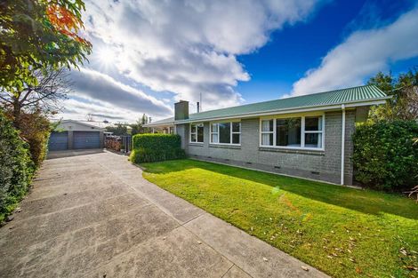 Photo of property in 17 Courage Road, Amberley, 7410