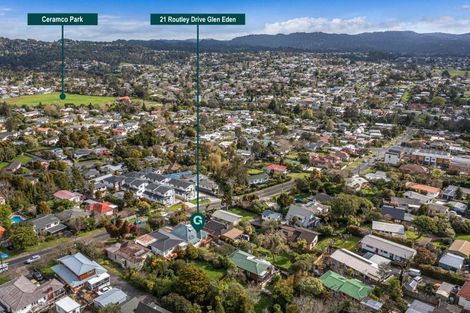 Photo of property in 21 Routley Drive, Glen Eden, Auckland, 0602