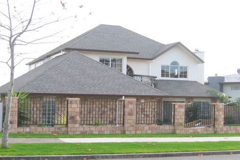 Photo of property in 23 Lansell Drive, East Tamaki Heights, Auckland, 2016