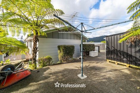 Photo of property in 33 Fenchurch Grove, Stokes Valley, Lower Hutt, 5019