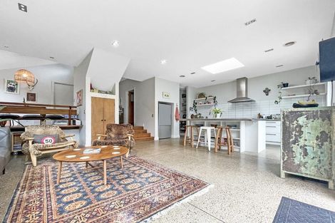 Photo of property in 26 Mantell Street, Seatoun, Wellington, 6022