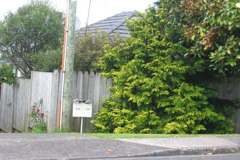 Photo of property in 3/31 Verran Road, Birkenhead, Auckland, 0626