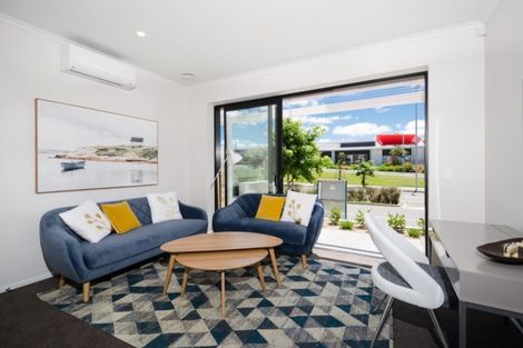 Photo of property in 4/89 Hobsonville Point Road, Hobsonville, Auckland, 0616