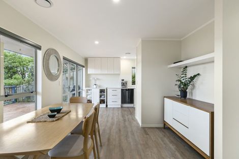 Photo of property in 83f1 Townsend Road, Miramar, Wellington, 6022