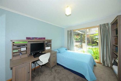 Photo of property in 157 Hawthornden Road, Avonhead, Christchurch, 8042