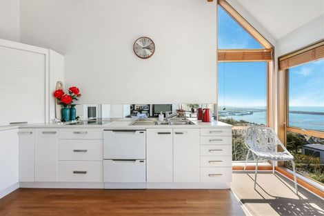 Photo of property in 14 Muritai Terrace, Mount Pleasant, Christchurch, 8081