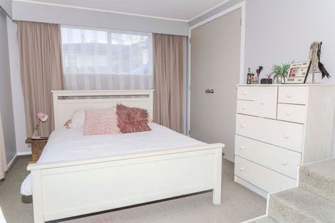 Photo of property in 84 Guy Street, Dannevirke, 4930