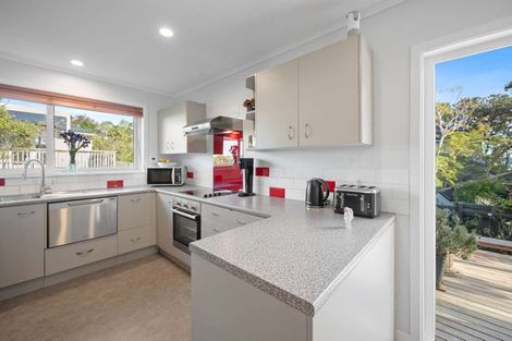 Photo of property in 1/146 Rangatira Road, Beach Haven, Auckland, 0626