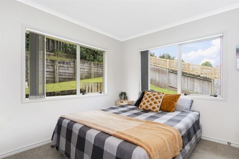 Photo of property in 15 Waikite Way, Welcome Bay, Tauranga, 3175