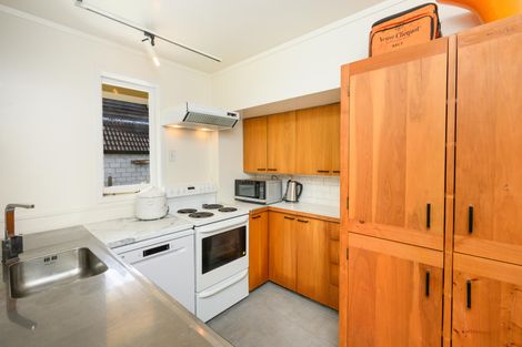 Photo of property in 21 Batt Street, West End, Palmerston North, 4410