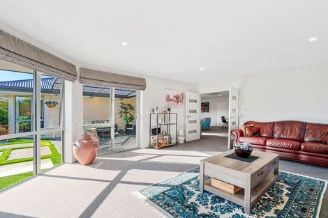 Photo of property in 16 Cassini Place, Leeston, 7632