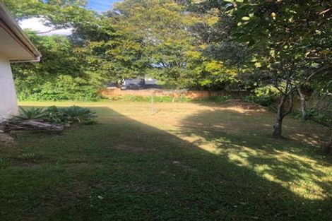 Photo of property in 2/2 Flavia Close, Torbay, Auckland, 0630