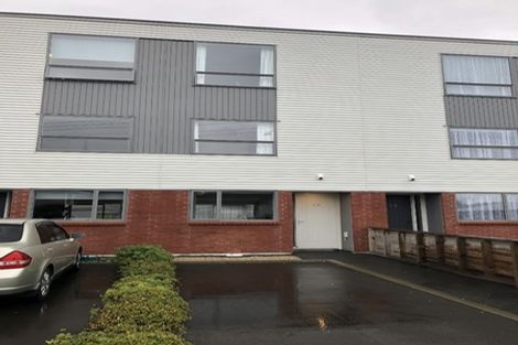 Photo of property in 15/2u Stone Street, Miramar, Wellington, 6022