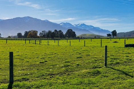 Photo of property in 12 Te Ao Wharepapa Lane, Peketa, Kaikoura, 7373