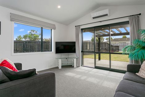 Photo of property in 49 Scott Street, Leamington, Cambridge, 3432