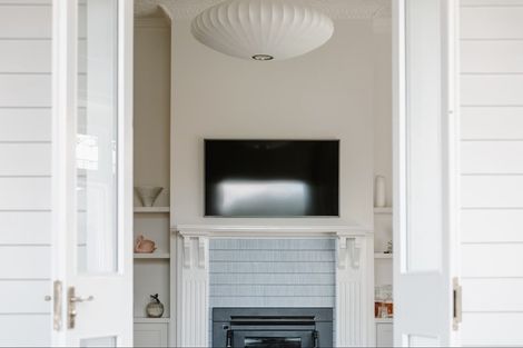 Photo of property in 10 Higginson Street, Otane, 4202