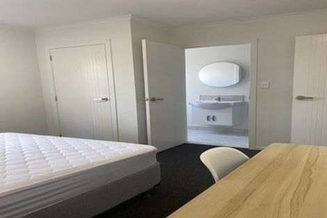 Photo of property in 29u2 May Street, Hamilton East, Hamilton, 3216