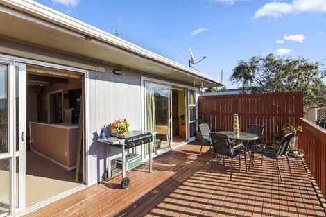 Photo of property in 35 Dalton Grove, Stokes Valley, Lower Hutt, 5019