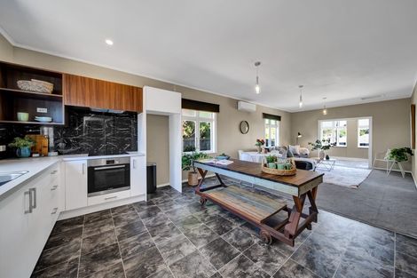 Photo of property in 1/68 Woodleigh Street, Frankleigh Park, New Plymouth, 4310