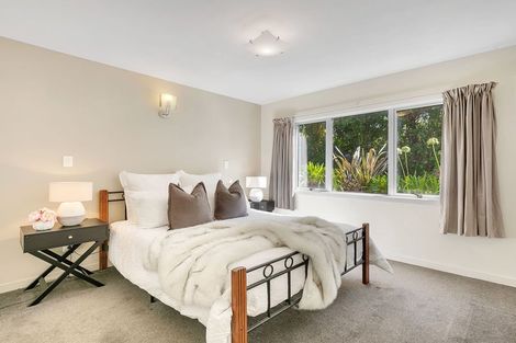 Photo of property in 19u2 Ranui Terrace, Tawa, Wellington, 5028