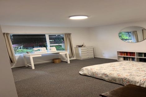 Photo of property in 53a Onedin Place, Titirangi, Auckland, 0604