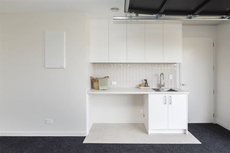 Photo of property in 28 Oakmill Drive, Casebrook, Christchurch, 8051