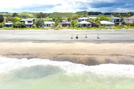 Photo of property in 245 Clifton Road, Te Awanga, 4102