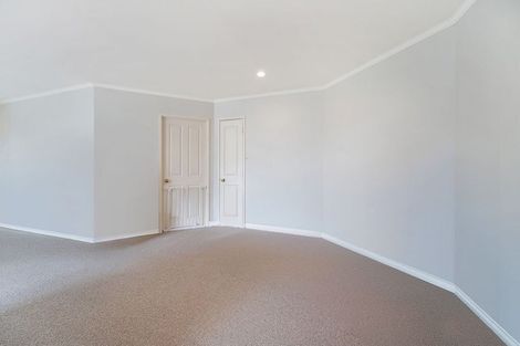 Photo of property in 1/12 Beatrice Avenue, Hillcrest, Auckland, 0627