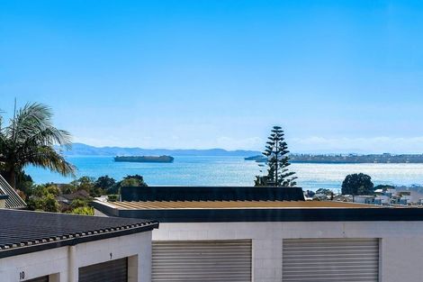 Photo of property in 16a Selwyn Road, Cockle Bay, Auckland, 2014