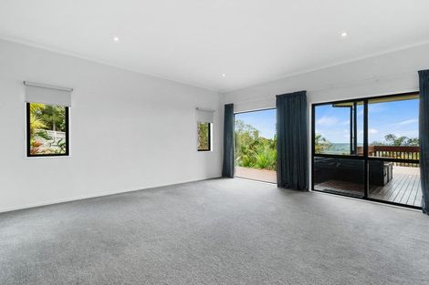 Photo of property in 429 Kiwitahi Road, Helensville, 0875