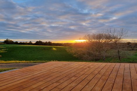 Photo of property in 1524 Te Pahu Road, Karamu, Hamilton, 3285