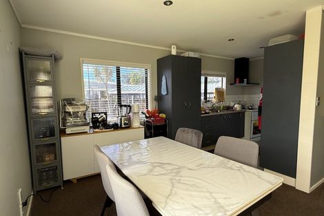 Photo of property in 1/18 Aurea Avenue, Pakuranga, Auckland, 2010
