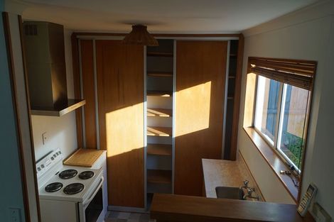 Photo of property in 32 Landsdowne Terrace, Cashmere, Christchurch, 8022