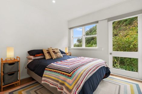 Photo of property in 57 Rona Street, Eastbourne, Lower Hutt, 5013