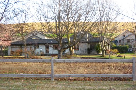 Photo of property in 94 Centennial Avenue, Arrowtown, 9302