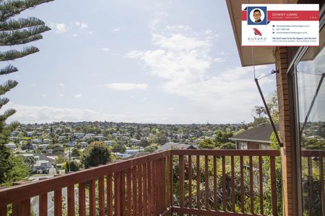 Photo of property in 1/43 Beatrice Avenue, Hillcrest, Auckland, 0627