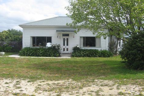 Photo of property in 40 Chatham Street, Pahiatua, 4910
