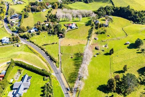 Photo of property in 558 Mangorei Road, Mangorei, New Plymouth, 4371