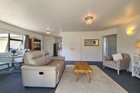 Photo of property in 2 Courthouse Lane, Coromandel, 3506