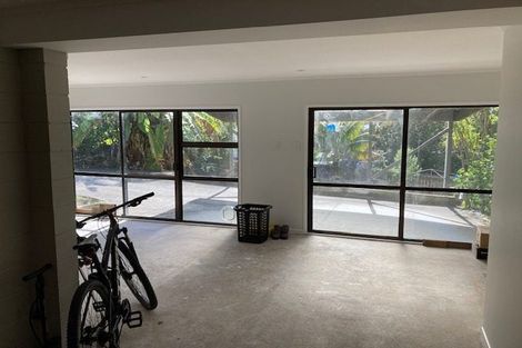 Photo of property in 3 Hilling Street, Titirangi, Auckland, 0604