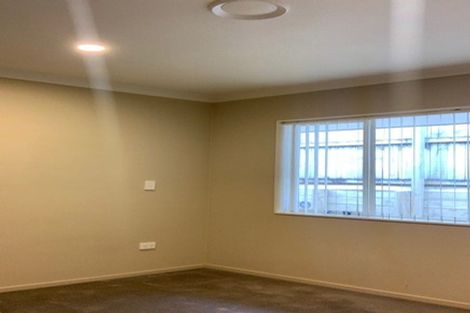 Photo of property in 12 Innisowen Place, Flat Bush, Auckland, 2019