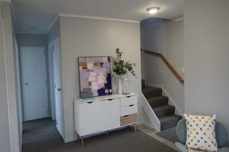 Photo of property in 18b Kelvin Road, Papakura, 2110