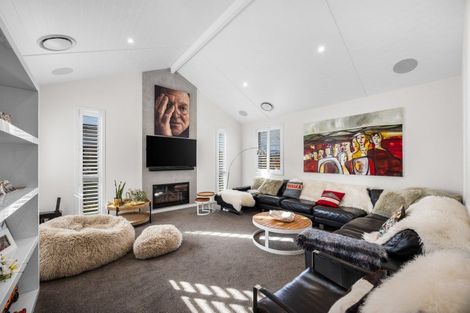 Photo of property in 29 Pounamu Avenue, Albert Town, 9305