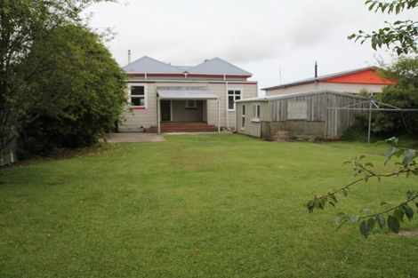 Photo of property in 37 Queen Street, Westport, 7825