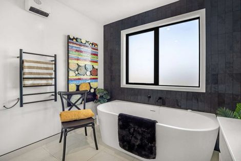 Photo of property in 2 Elm Tree Lane, Huntingdon, Ashburton, 7774