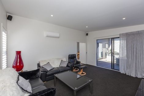 Photo of property in 45 Hudson Place, Paraparaumu, 5032
