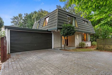 Photo of property in 10 Rembrandt Place, Burnside, Christchurch, 8053